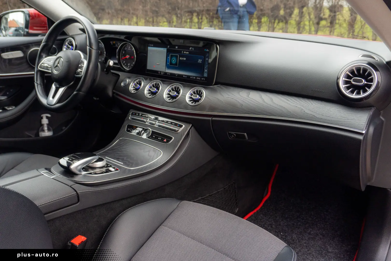 Mercedes-Benz E 200 Coupe