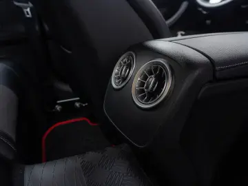 Mercedes-Benz E 200 Coupe