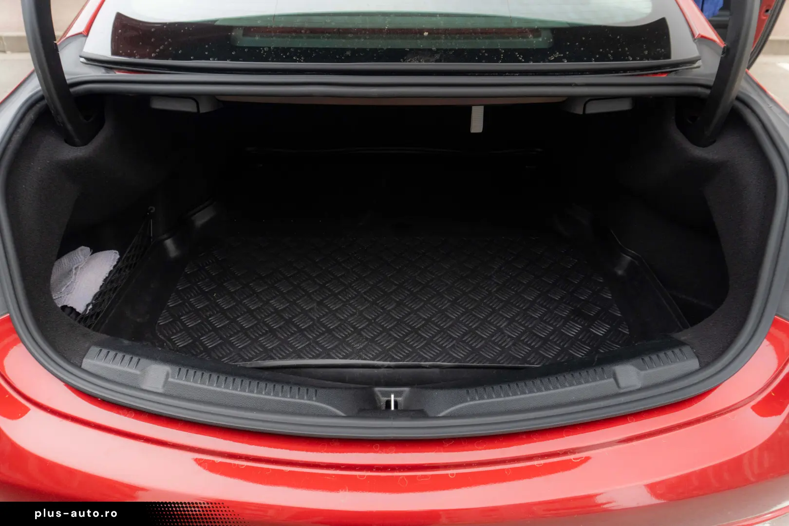 Mercedes-Benz E 200 Coupe