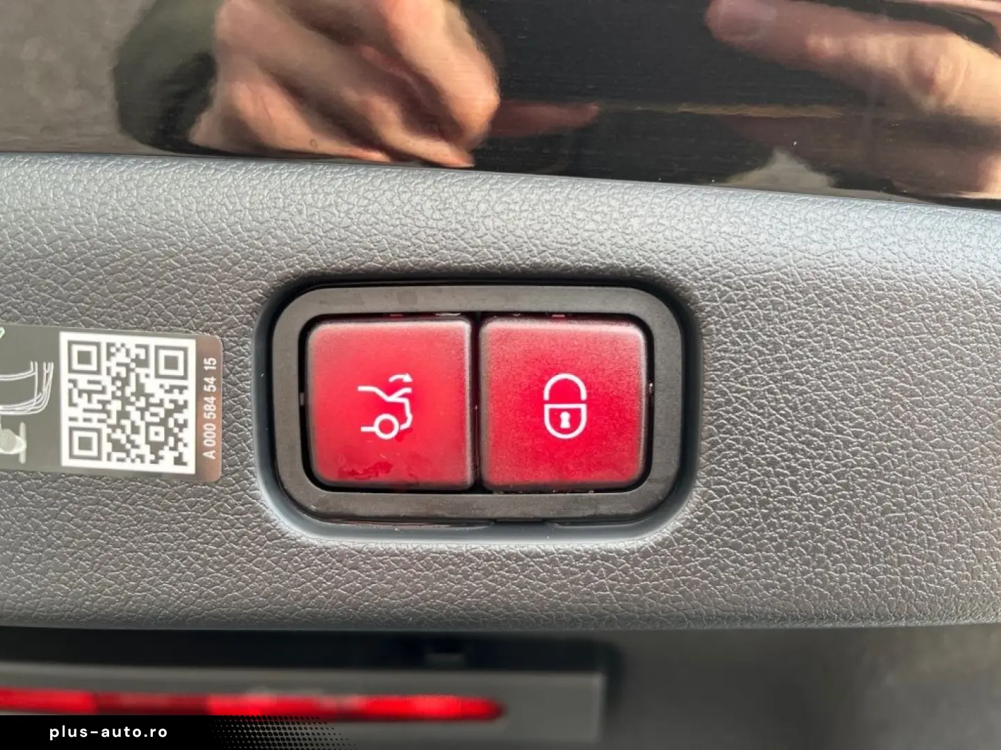 MERCEDES-BENZ E 53 AMG Hybrid 4M