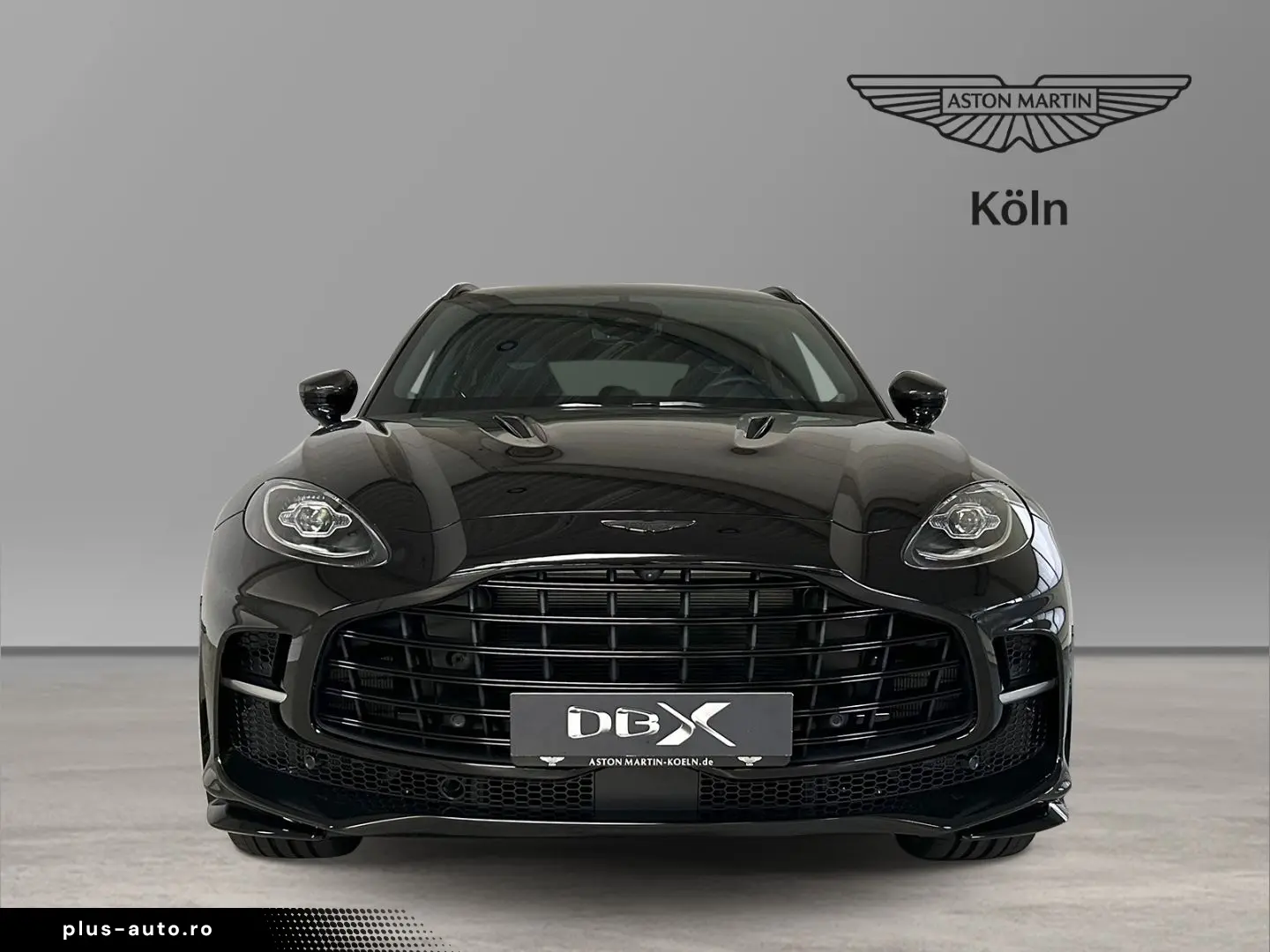 ASTON MARTIN DBX 707 Onyx Black Dark Knight Bowers & Wilkins