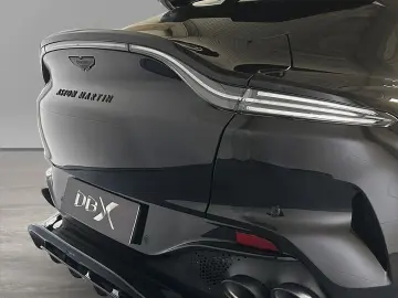 ASTON MARTIN DBX 707 Onyx Black Dark Knight Bowers & Wilkins