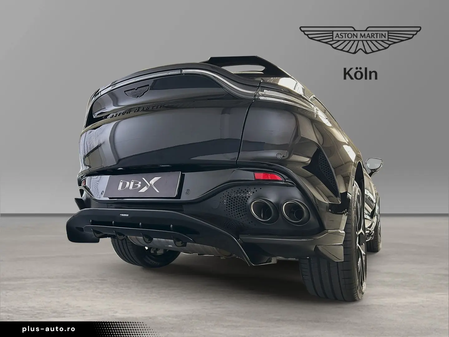 ASTON MARTIN DBX 707 Onyx Black Dark Knight Bowers & Wilkins