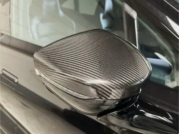 ASTON MARTIN DBX 707 Onyx Black Dark Knight Bowers & Wilkins