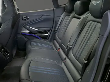 ASTON MARTIN DBX 707 Onyx Black Dark Knight Bowers & Wilkins