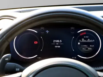 ASTON MARTIN DBX 707 UPE 274.360 -€ China Grey   Onyx Black