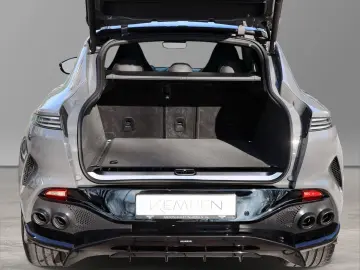 ASTON MARTIN DBX 707 UPE 274.360 -€ China Grey   Onyx Black