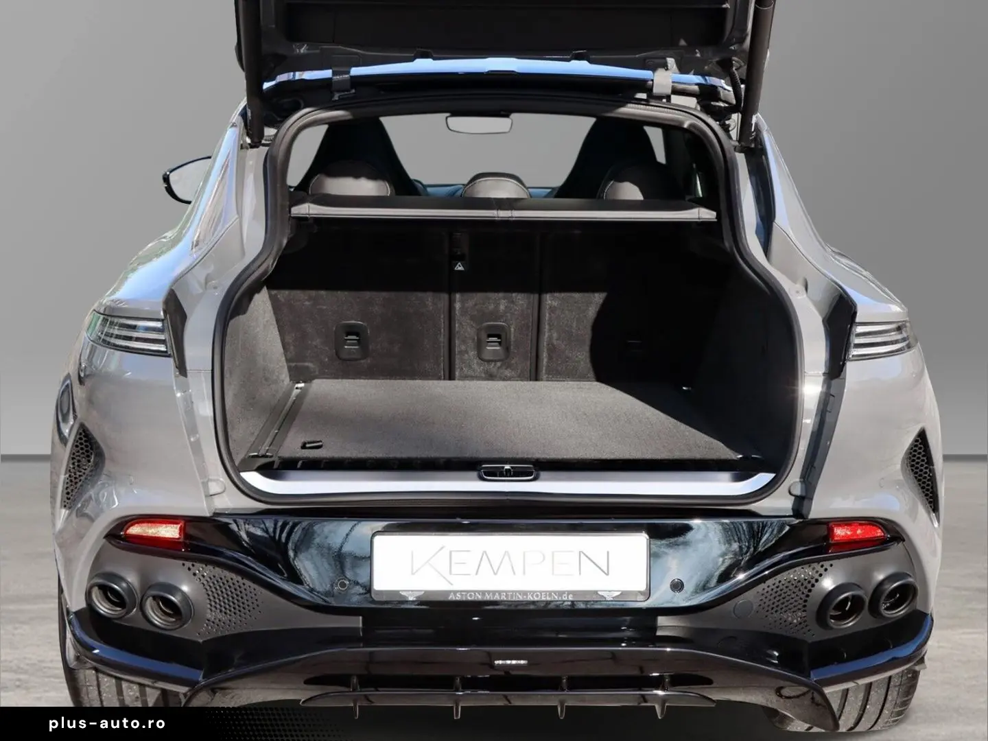 ASTON MARTIN DBX 707 UPE 274.360 -€ China Grey   Onyx Black