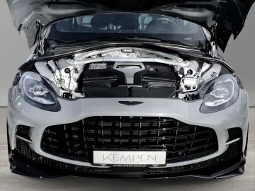 ASTON MARTIN DBX 707 UPE 274.360 -€ China Grey   Onyx Black