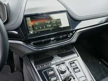 ASTON MARTIN DBX 707 Xenon Grey Onyx Black