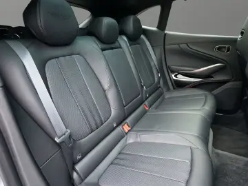 ASTON MARTIN DBX 707 Xenon Grey Onyx Black