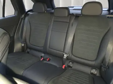 MERCEDES-BENZ GLC 300 d AMG Line 4x4 Aut. LED AHK AC&hellip;