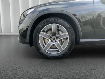 MERCEDES-BENZ GLC 300 d AMG Line 4Matic