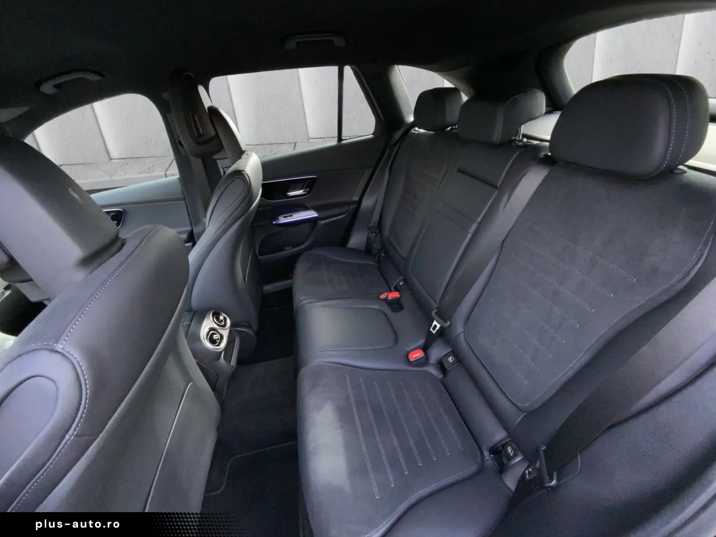 MERCEDES-BENZ GLC 300 d AMG Line 4Matic