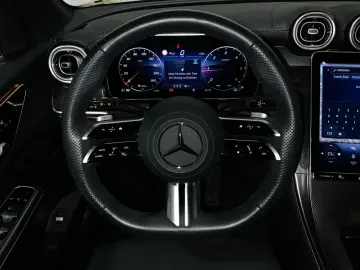 MERCEDES-BENZ GLC 300 d AMG Line 4Matic