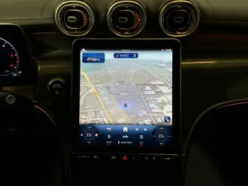 MERCEDES-BENZ GLC 300 d AMG Line 4Matic