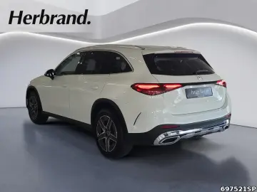 MERCEDES-BENZ GLC 200 4M AMG  AHK Pano 360  Ambiente KEYLESS