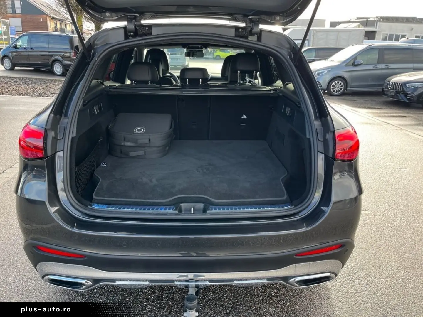 MERCEDES-BENZ GLC 300 de 4M Edition-AMG AHK 20 WiP 360 DISTR