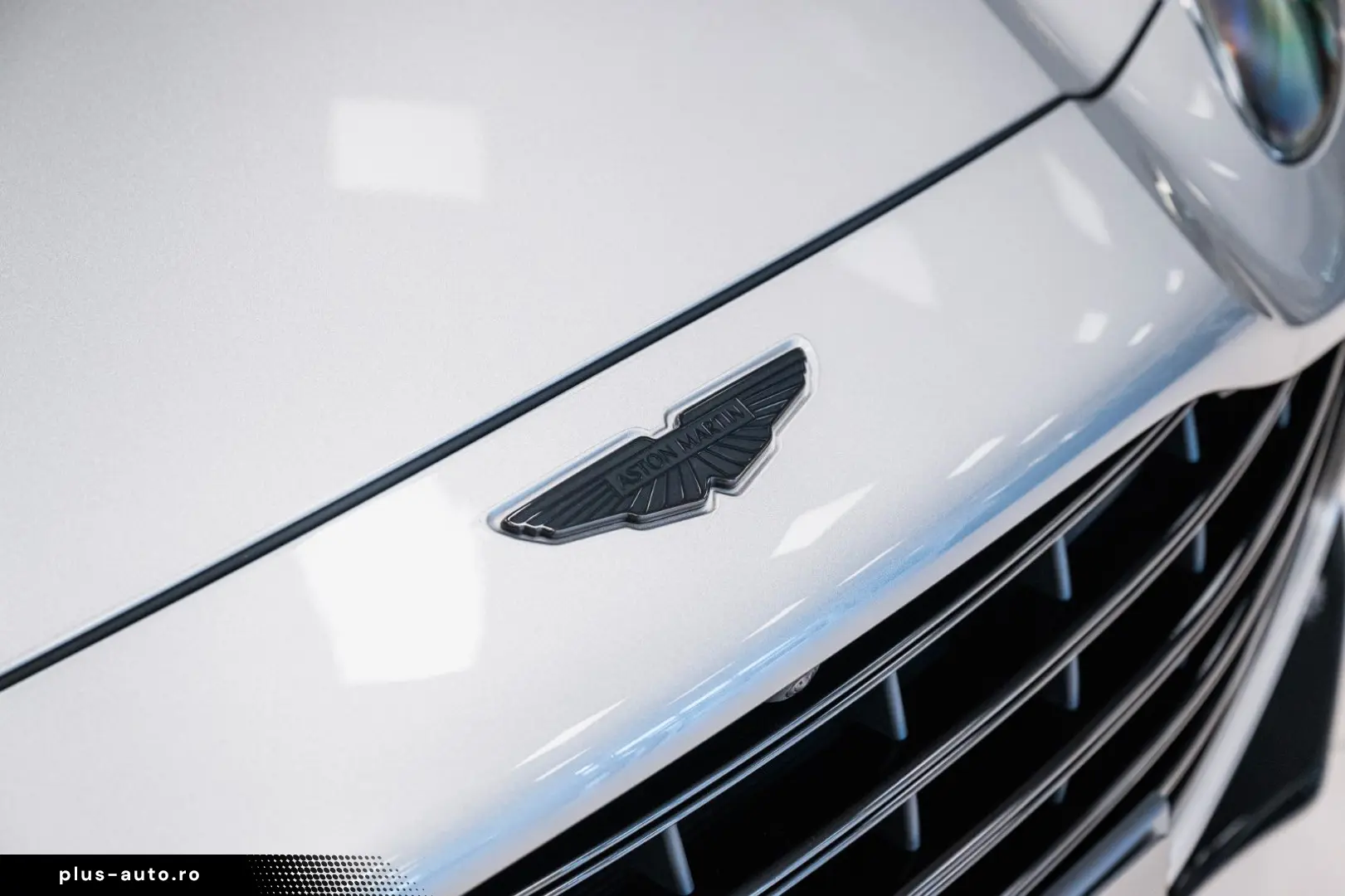 ASTON MARTIN 4.0 V8 DBX707 25MY Full Options