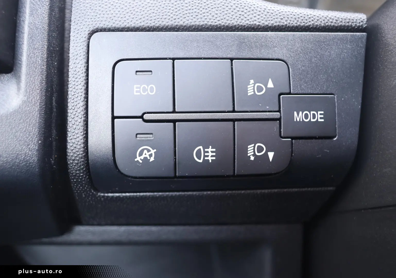 Fiat Ducato DOKA 7 locuri 2.3D 120CP