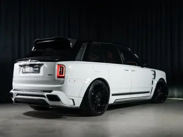 ROLLS ROYCE Mansory Cullinan BlackBadge HUD Starline ACC 360