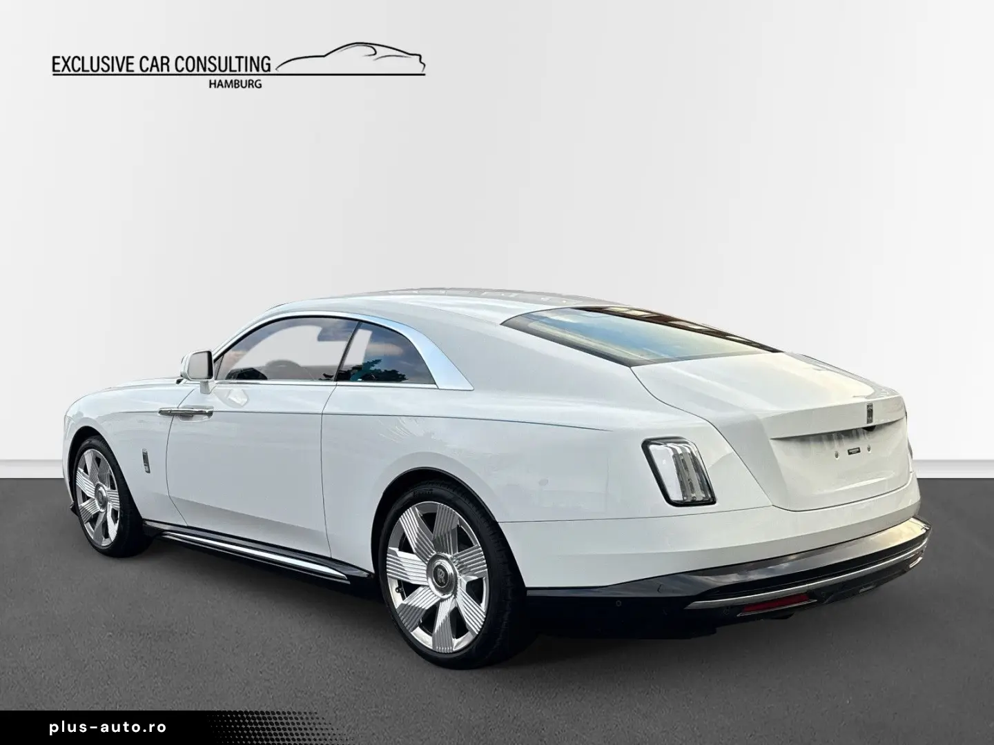 ROLLS ROYCE Spectre  White Tiffany Blue