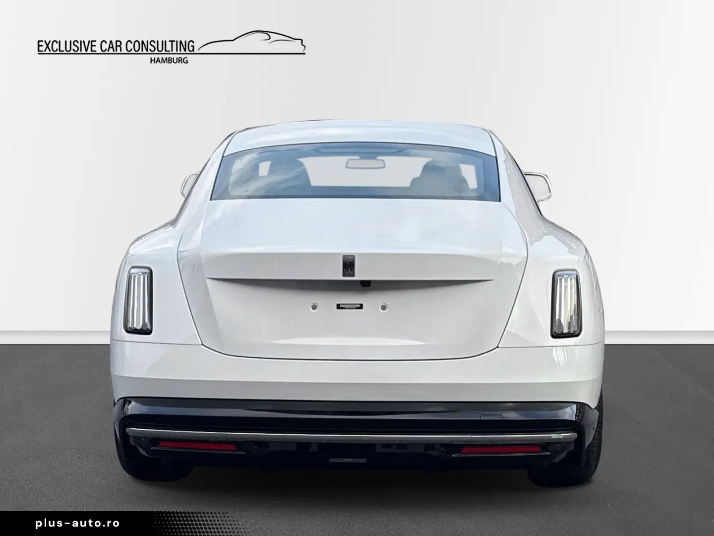 ROLLS ROYCE Spectre  White Tiffany Blue