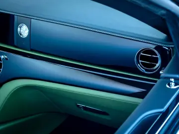 ROLLS ROYCE Spectre  PROVENANCE