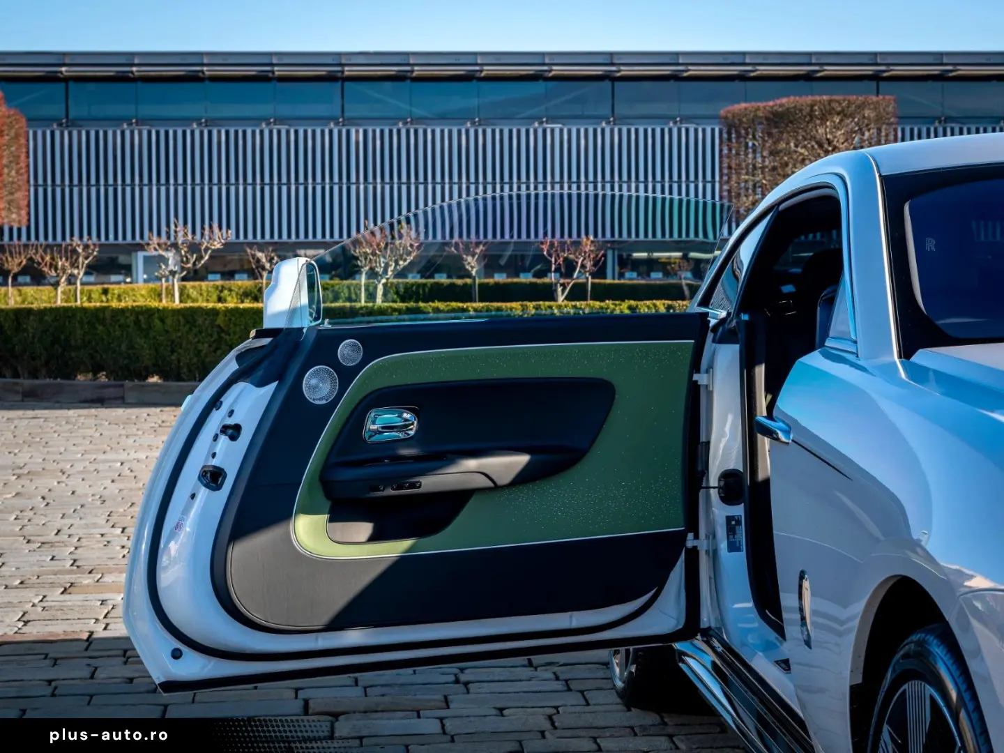 ROLLS ROYCE Spectre  PROVENANCE