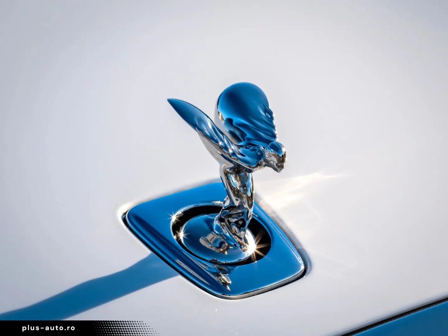 ROLLS ROYCE Spectre  PROVENANCE