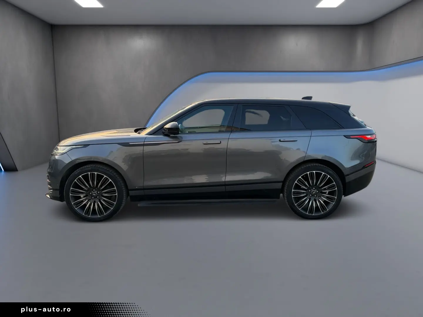 RANGE ROVER VELAR     FIRST EDITION