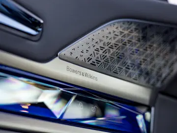 BMW M760e Individual BiColor - Preluare Leasing