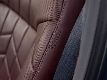 BMW M760e Individual BiColor - Preluare Leasing