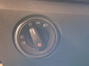 VOLKSWAGEN UP! 1.0i 75CP 2017