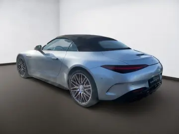 MERCEDES-BENZ SL 43 AMG