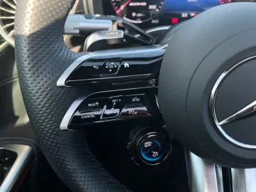 MERCEDES-BENZ SL 43 AMG