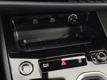 Audi A6 Limousine 2.0 TDI Quattro S-Line PassDisplay 360