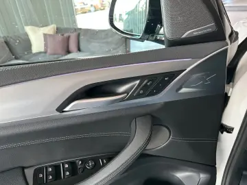 BMW Alpina XD3 3.0d HUD Leder