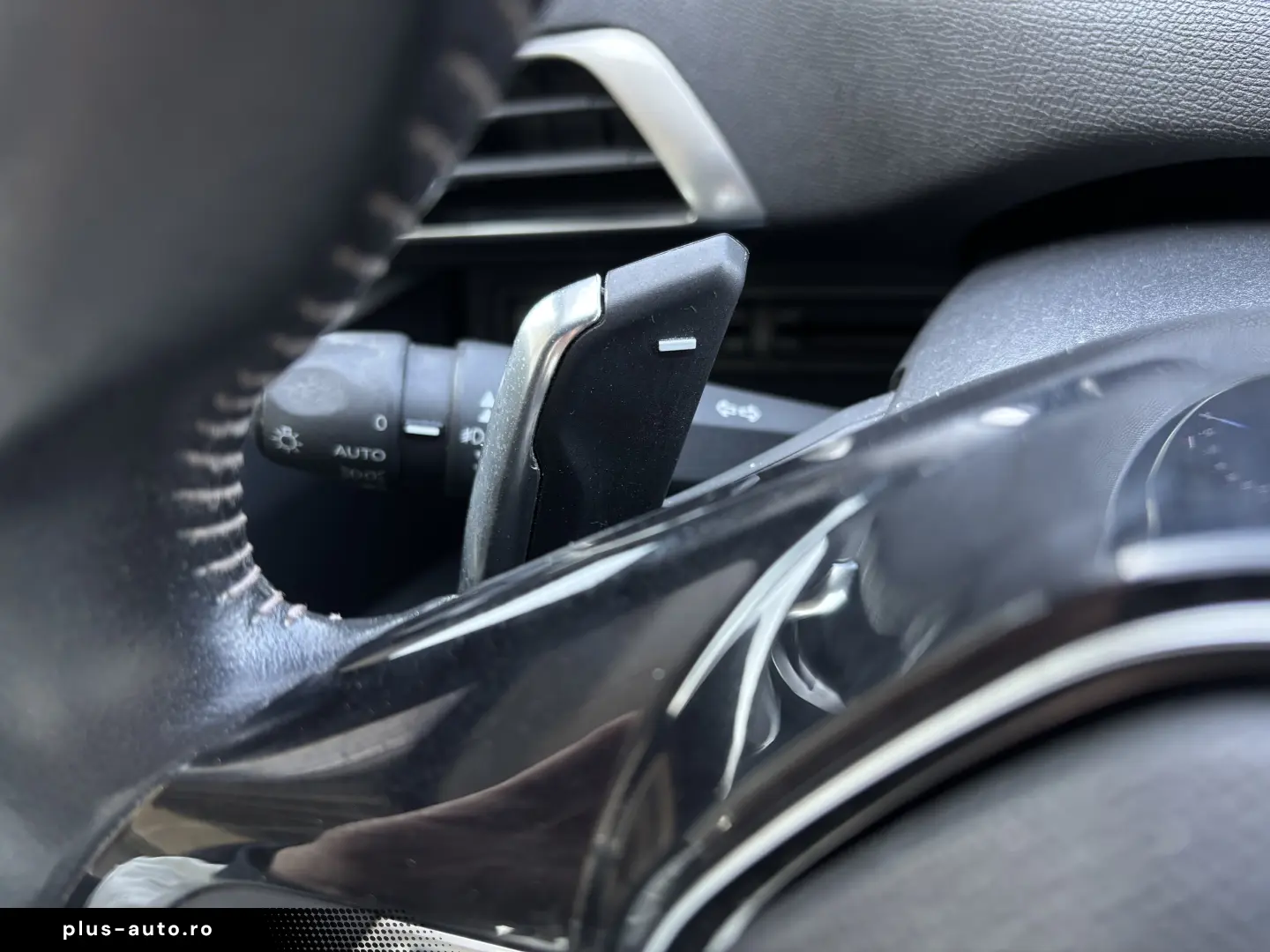 Peugeot 3008 1.5 BlueHDi