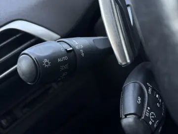 Peugeot 3008 1.5 BlueHDi