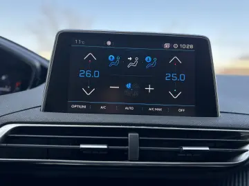 Peugeot 3008 1.5 BlueHDi