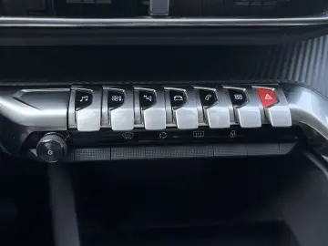 Peugeot 3008 1.5 BlueHDi