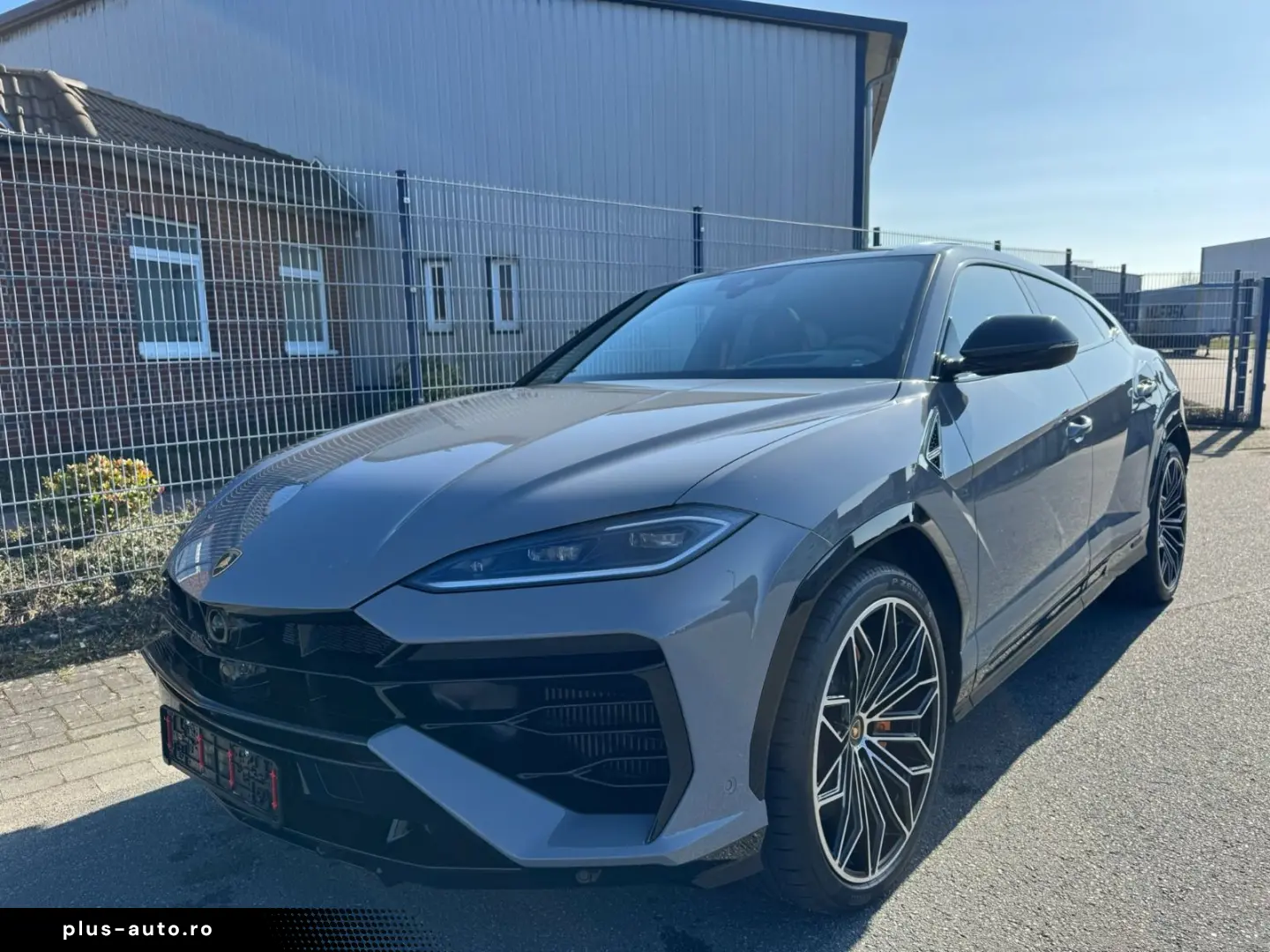 NEW Lamborghini Urus SE