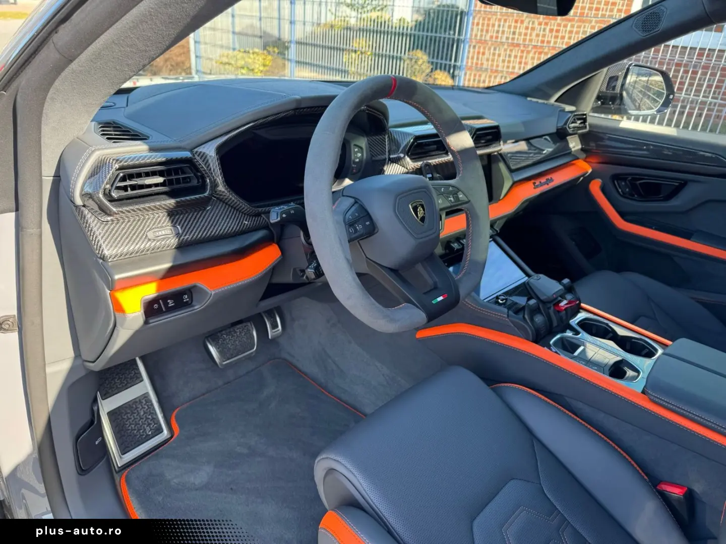 NEW Lamborghini Urus SE