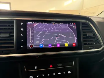 SEAT Ateca 2.0 TDI Style LED ACC PDC SHZ Navi