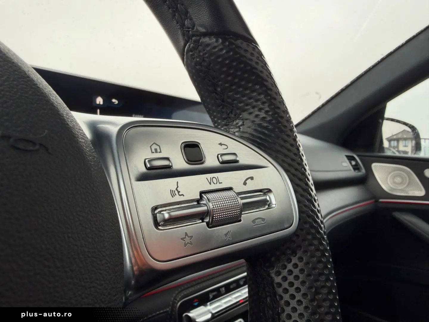 MERCEDES-BENZ GLE 350e COUPE  AMG Line  VOLL