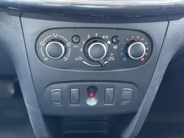 Dacia Logan 1.5 Blue dCi Laureate