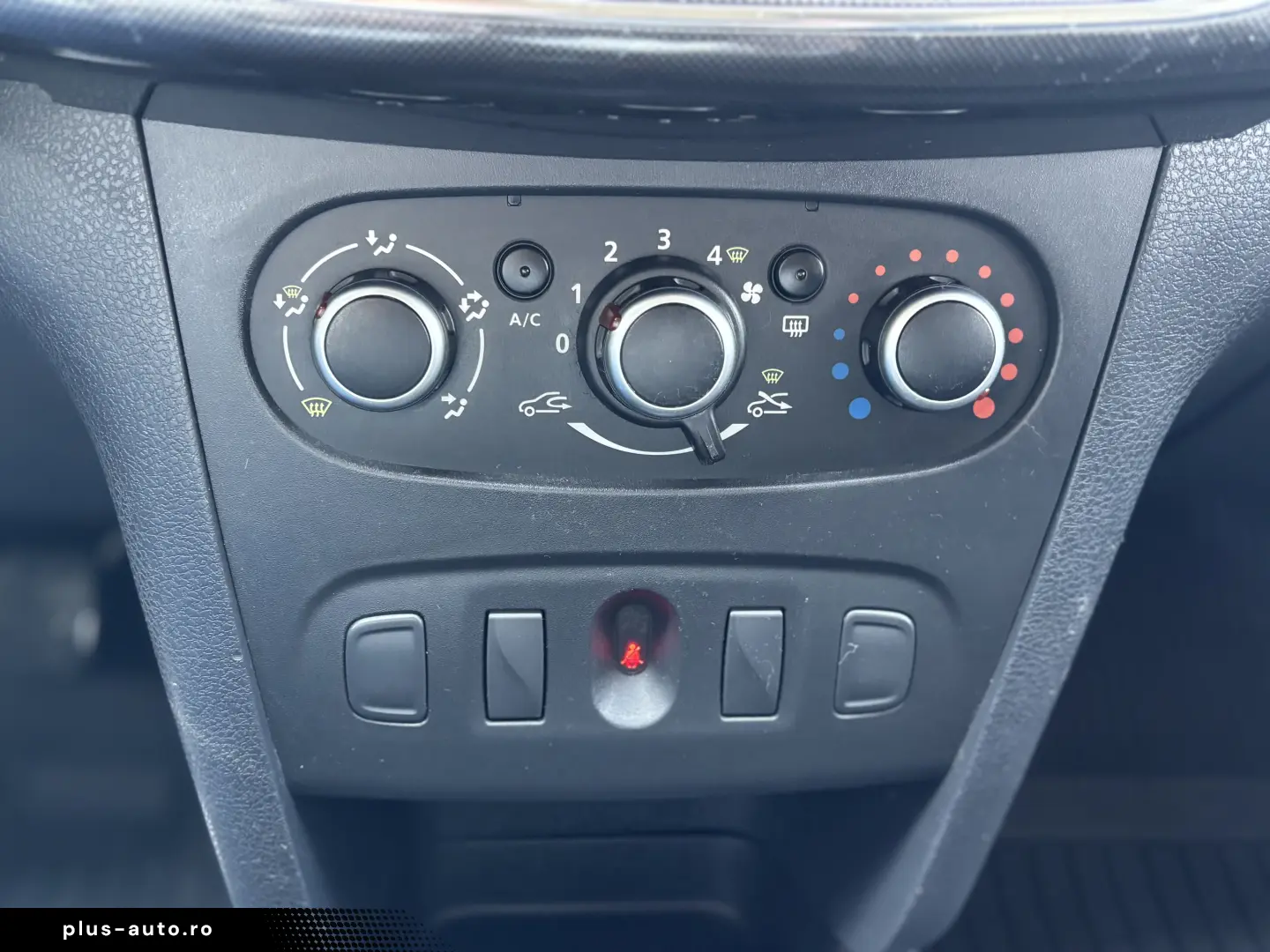 Dacia Logan 1.5 Blue dCi Laureate