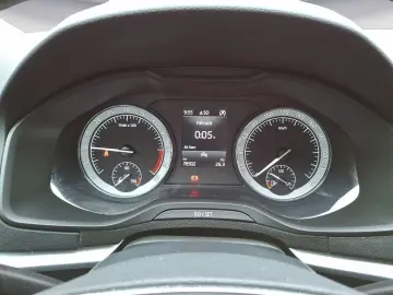 SKODA KAROQ 2.0TDI Clever Navi SmartLink LED Climatron