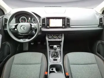 SKODA KAROQ 2.0TDI Clever Navi SmartLink LED Climatron